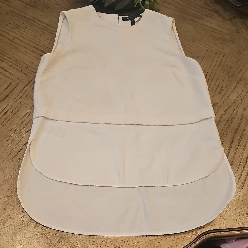 BCBGMaxazria Size S White Blouse